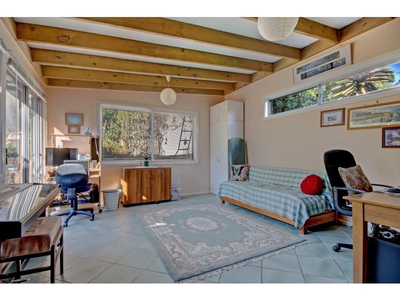 87 Prince Edward Drive, Dapto NSW 2530