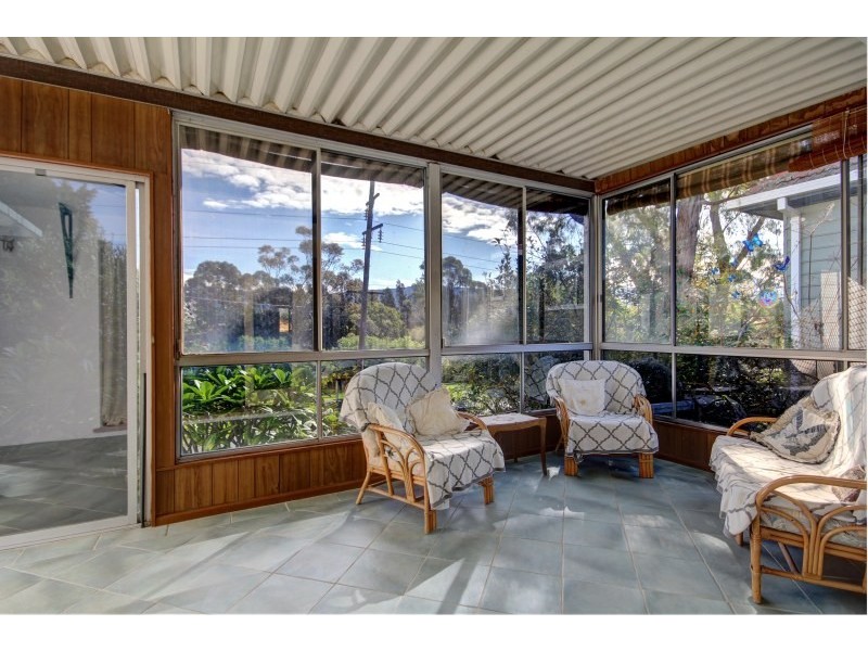 87 Prince Edward Drive, Dapto NSW 2530