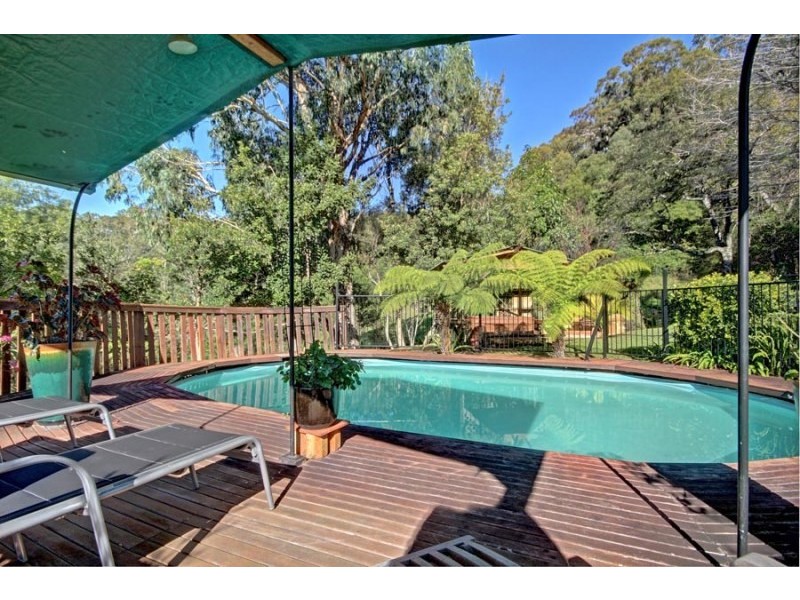 761 Calderwood Road, Calderwood NSW 2527
