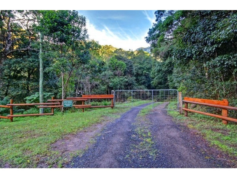 761 Calderwood Road, Calderwood NSW 2527