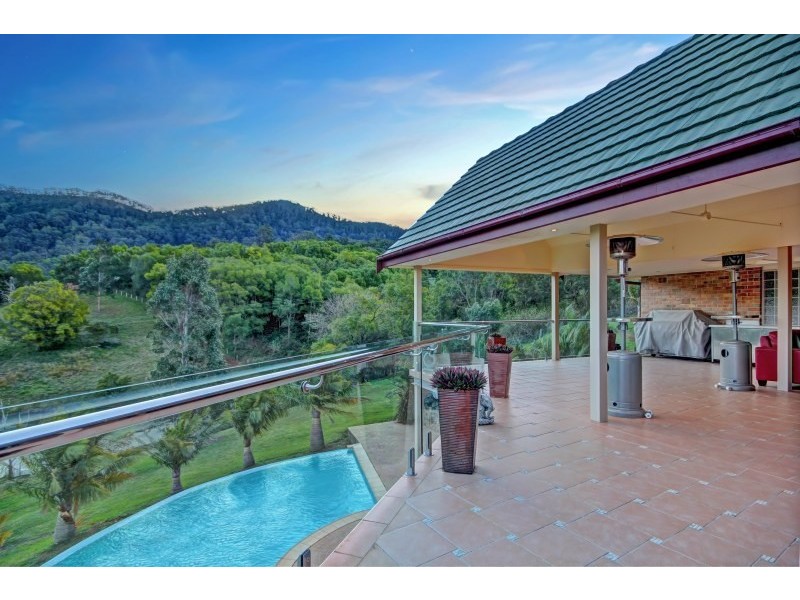 293 Sheaffes Road, Dapto NSW 2530