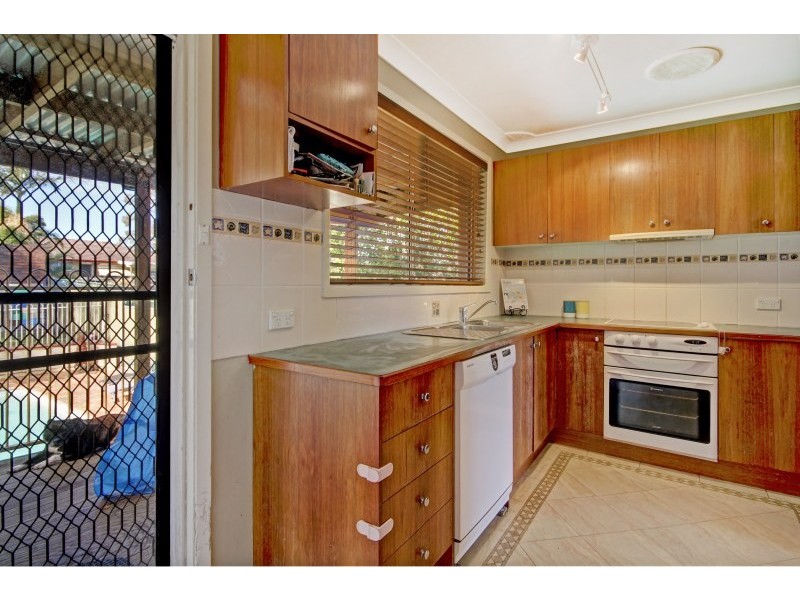 13 Rainsford Avenue, Kanahooka NSW 2530