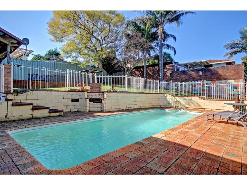 13 Rainsford Avenue, Kanahooka NSW 2530