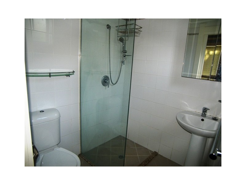 22 Robertson Street, Coniston NSW 2500