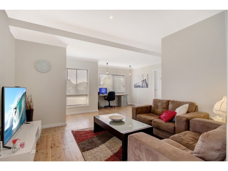 2  Kundle Street, Dapto NSW 2530