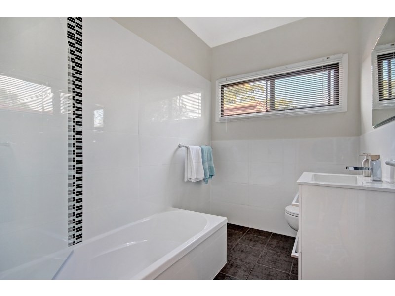 2  Kundle Street, Dapto NSW 2530