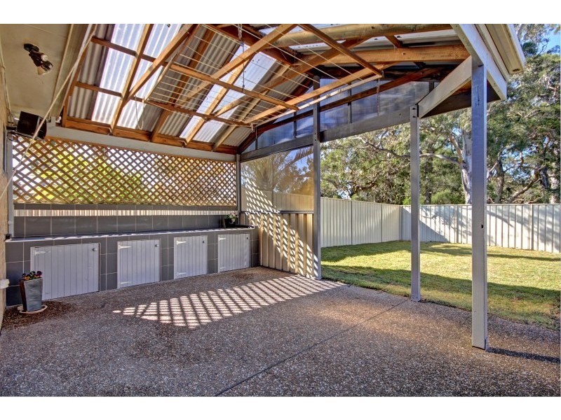11 Homestead Drive, Horsley NSW 2530