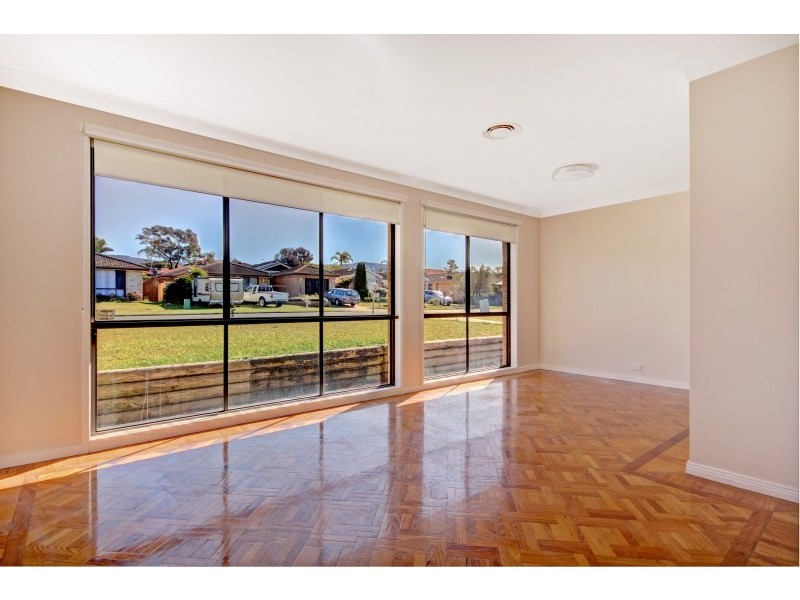 11 Homestead Drive, Horsley NSW 2530