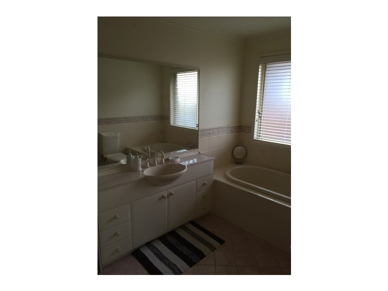 31 Murra Murra Road, Kanahooka NSW 2530