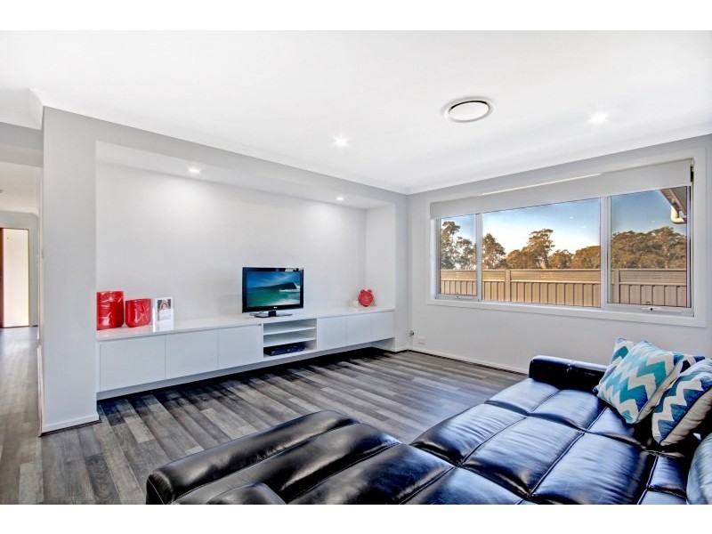 33 Morson Avenue, Horsley NSW 2530