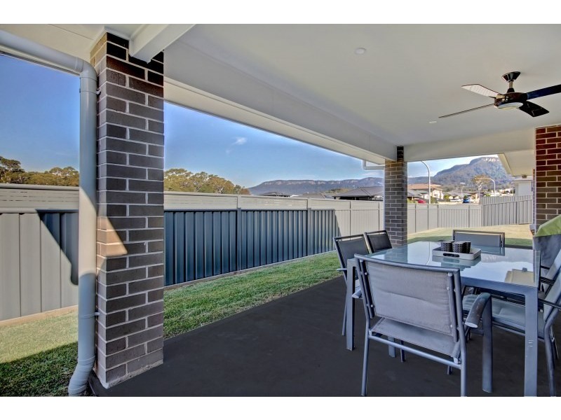 33 Morson Avenue, Horsley NSW 2530