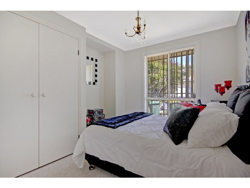 2/1 Eliza Court, Horsley NSW 2530