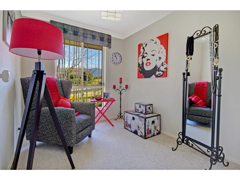 2/1 Eliza Court, Horsley NSW 2530