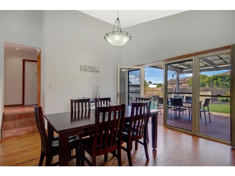 41 Palmer Avenue, Kanahooka NSW 2530