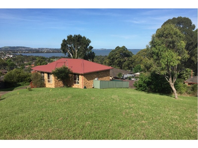 13 Woombye Close, Koonawarra NSW 2530