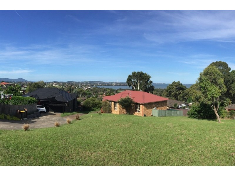 13 Woombye Close, Koonawarra NSW 2530
