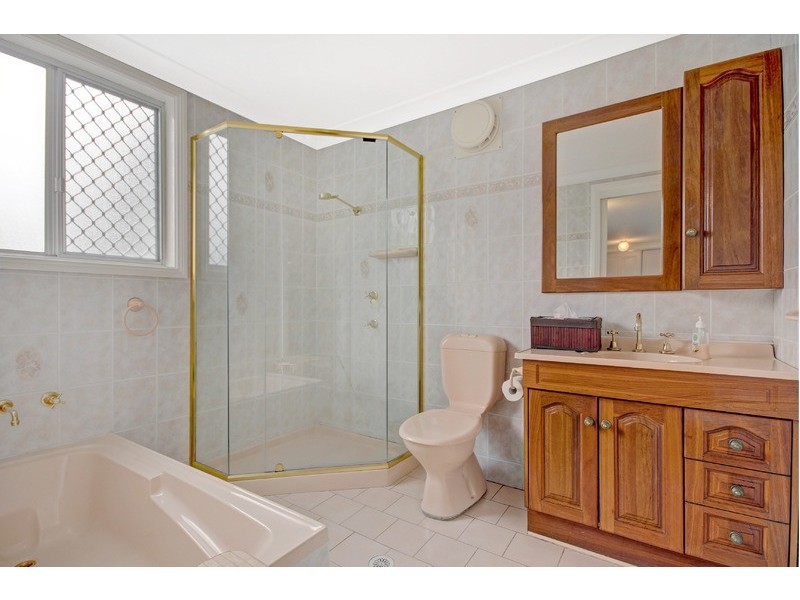 13 Palmer Avenue, Kanahooka NSW 2530