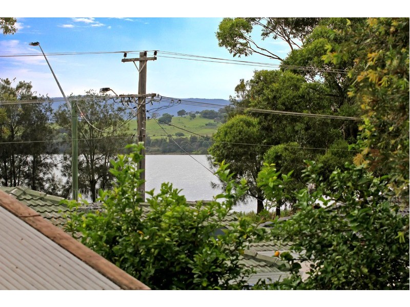 13 Palmer Avenue, Kanahooka NSW 2530