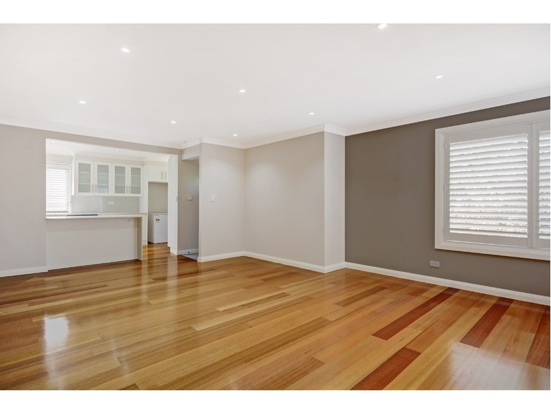 16  Galong Crescent, Koonawarra NSW 2530