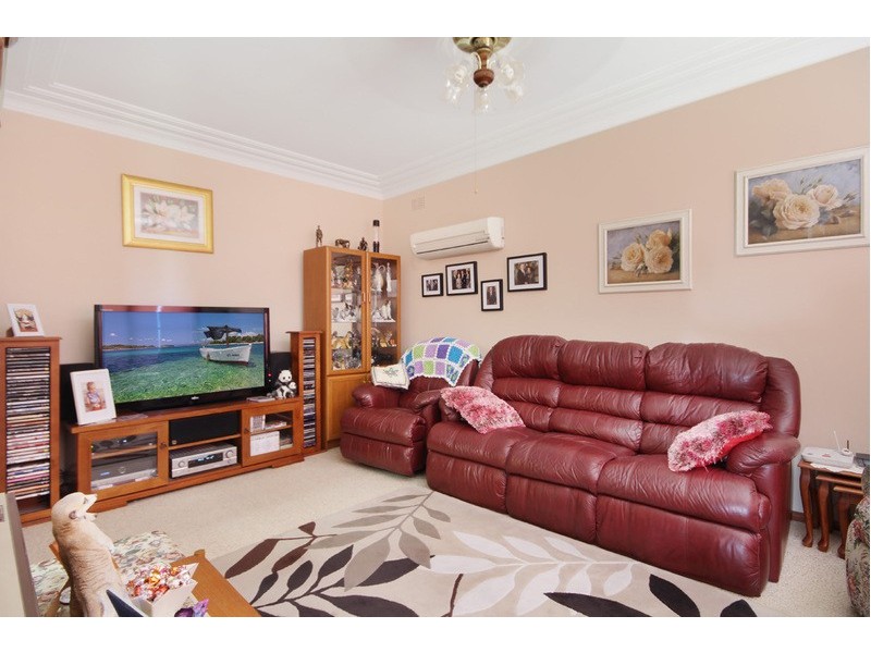 20 Hardie Street, Corrimal NSW 2518