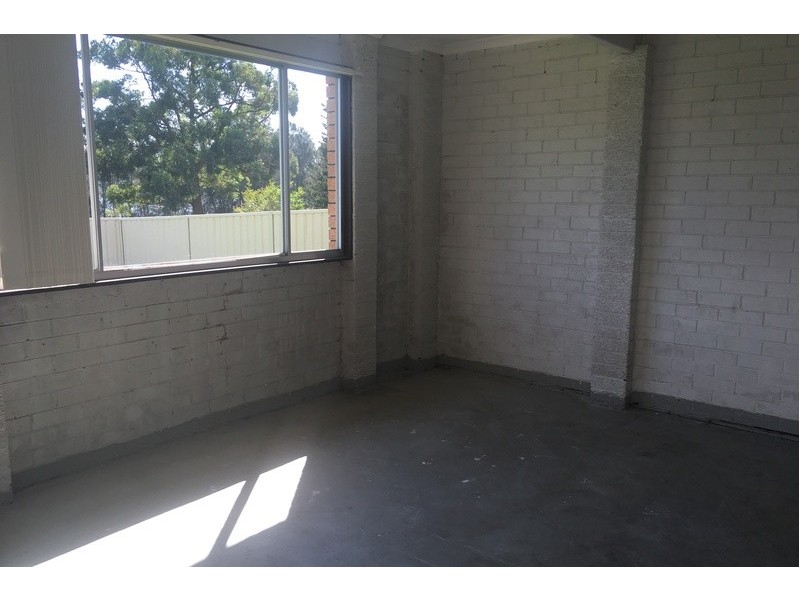 33 Rushton Drive, Kanahooka NSW 2530