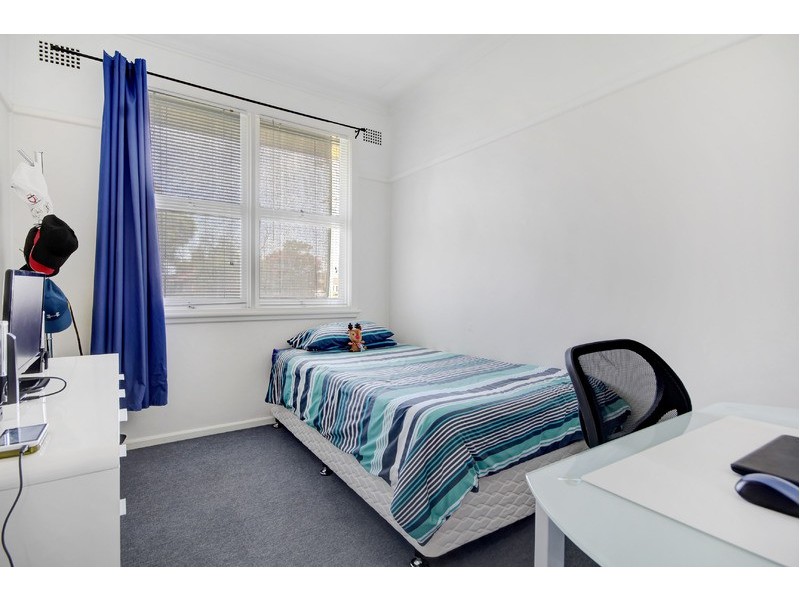 10 Unara Road, Dapto NSW 2530