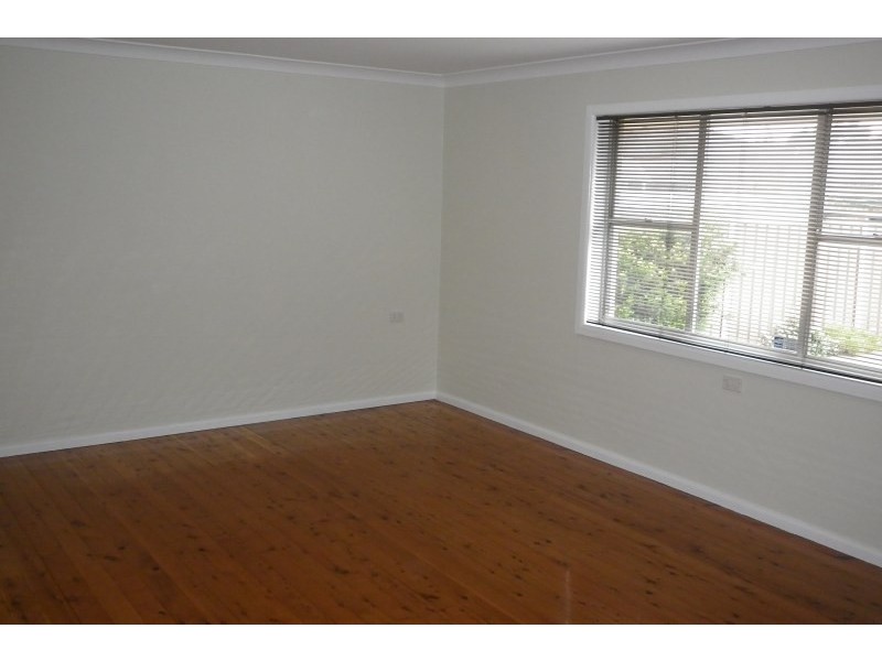 38 Craig Crescent, Dapto NSW 2530