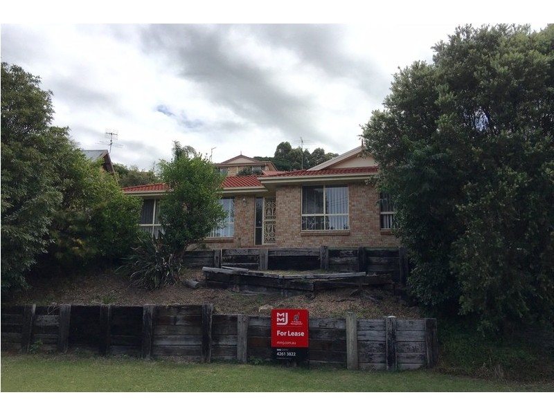 1 Woombye Close, Koonawarra NSW 2530