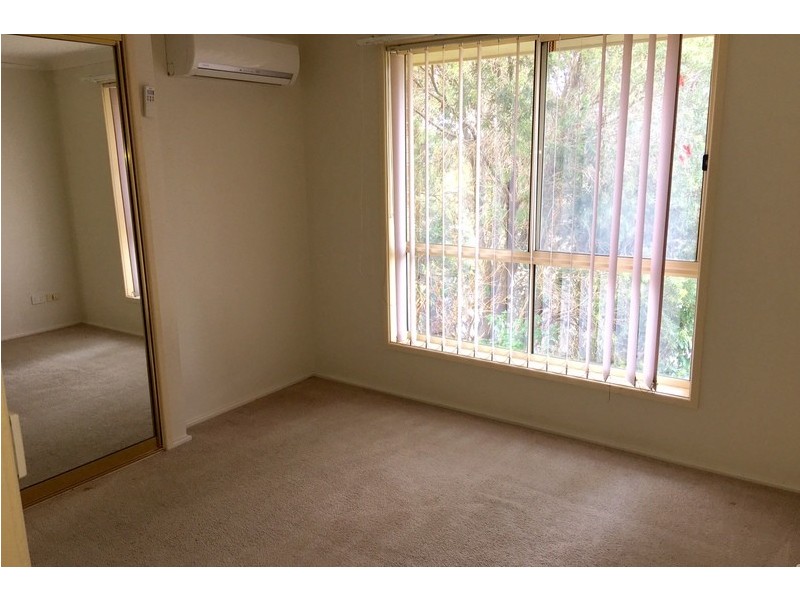 1 Woombye Close, Koonawarra NSW 2530