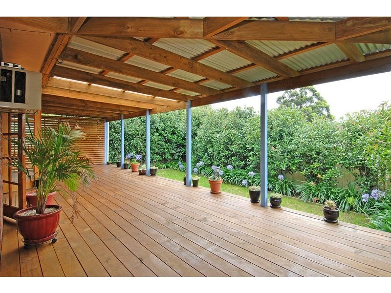 4 Rosewall Place, Berkeley NSW 2506