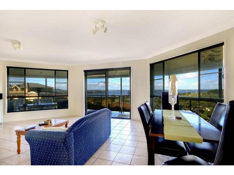131 Wyndarra Way, Koonawarra NSW 2530