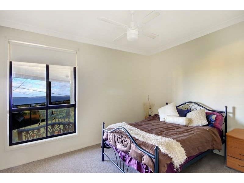 131 Wyndarra Way, Koonawarra NSW 2530