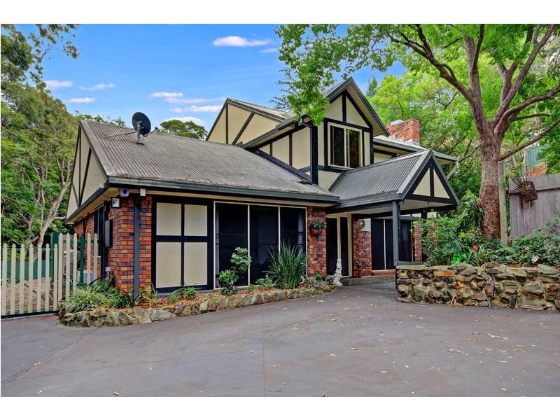 14 Poplar Avenue, Unanderra NSW 2526