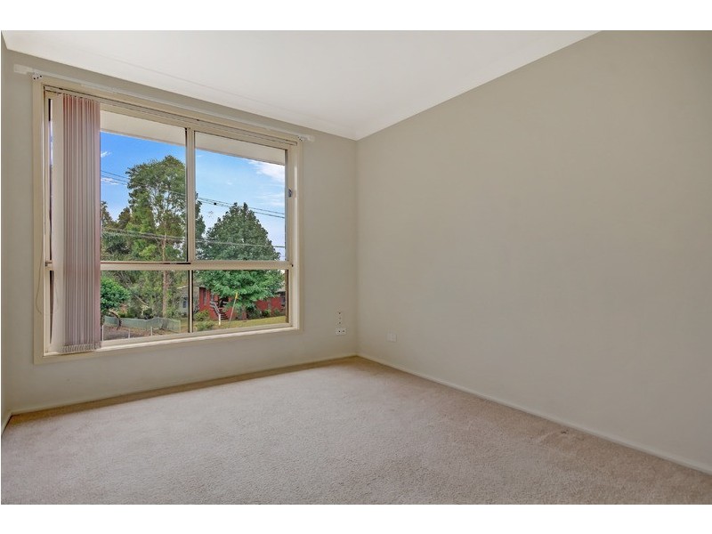 1 Woombye Close, Koonawarra NSW 2530