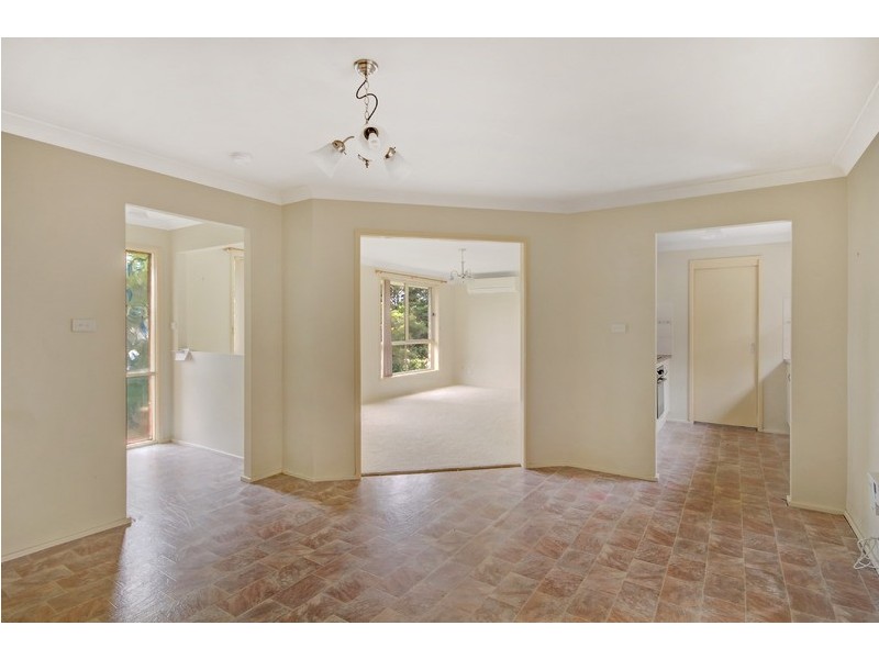 1 Woombye Close, Koonawarra NSW 2530