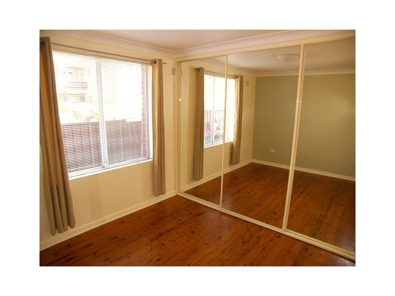 3/27  Prince Edward Drive, Dapto NSW 2530