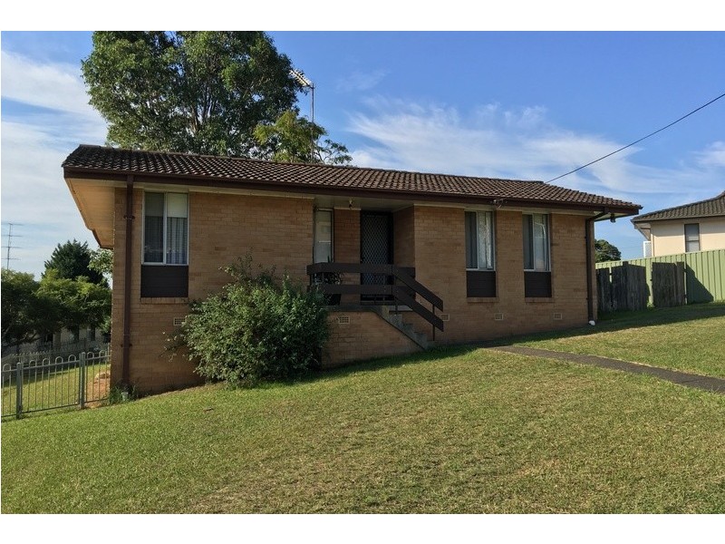 4 Emerson Road, Dapto NSW 2530