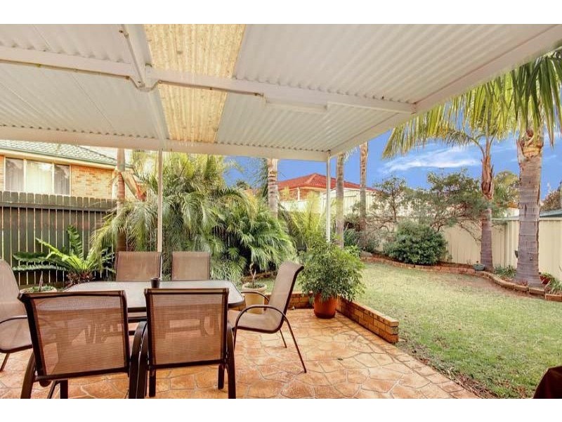2 Jenail Place, Horsley NSW 2530