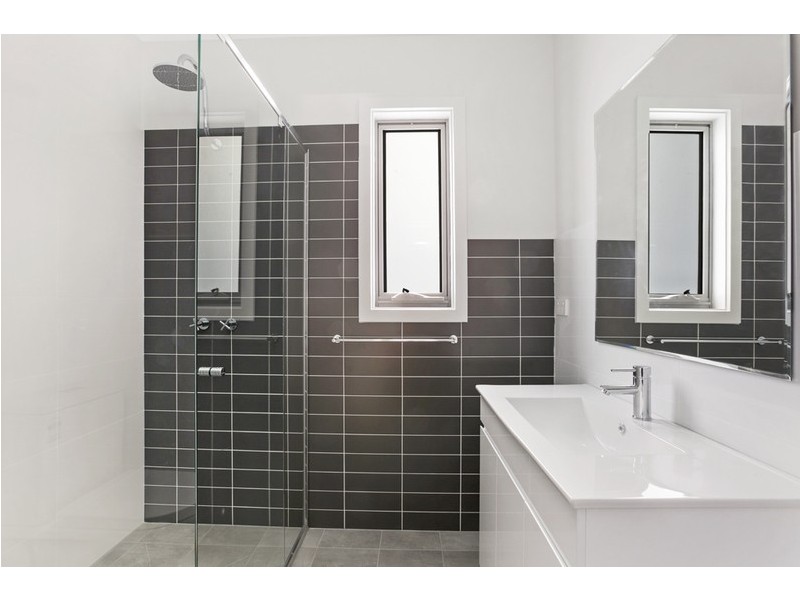 1/7 Pinnacle Way, Koonawarra NSW 2530