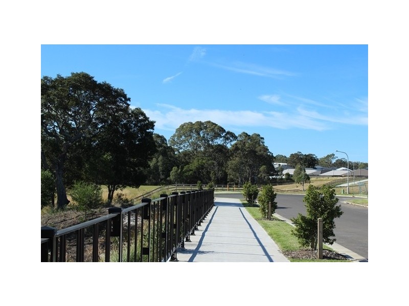 28 Escarpment Place, Horsley NSW 2530