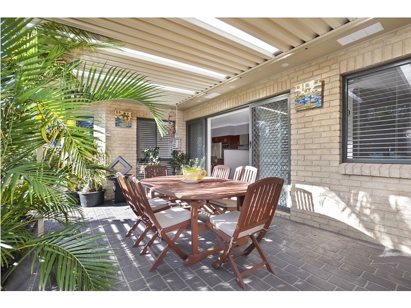 16 Streeton Avenue, Kanahooka NSW 2530