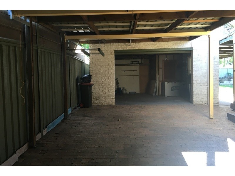 4 Illabunda Crescent, Koonawarra NSW 2530