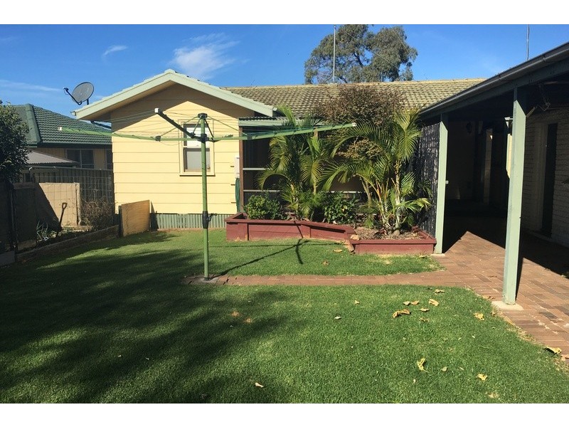 4 Illabunda Crescent, Koonawarra NSW 2530