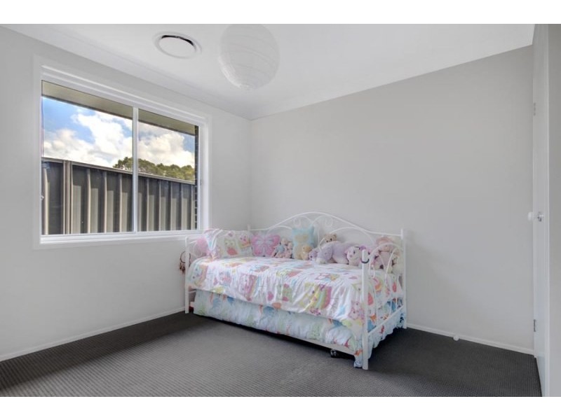 26 Mallon Avenue, Horsley NSW 2530