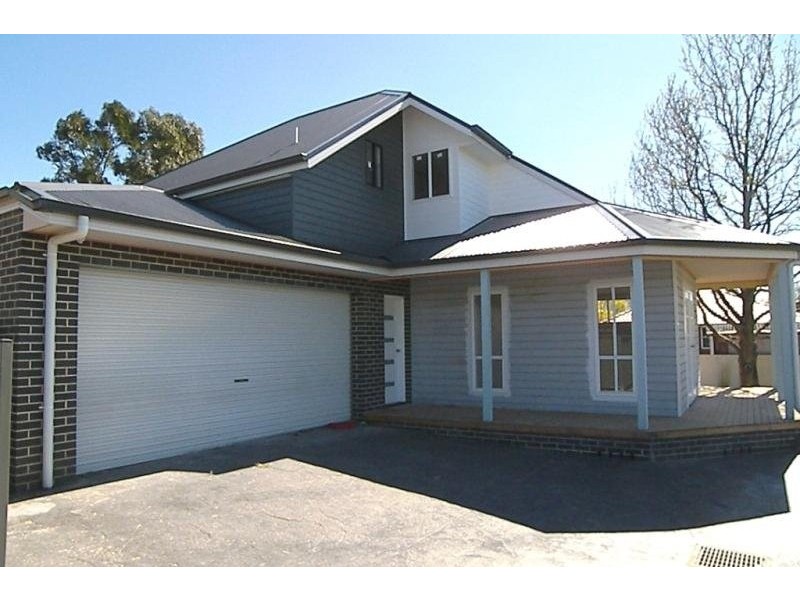 18A Barellan Avenue, Dapto NSW 2530