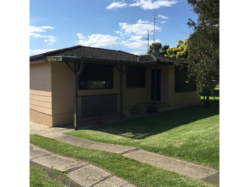 24 Compton Street, Dapto NSW 2530