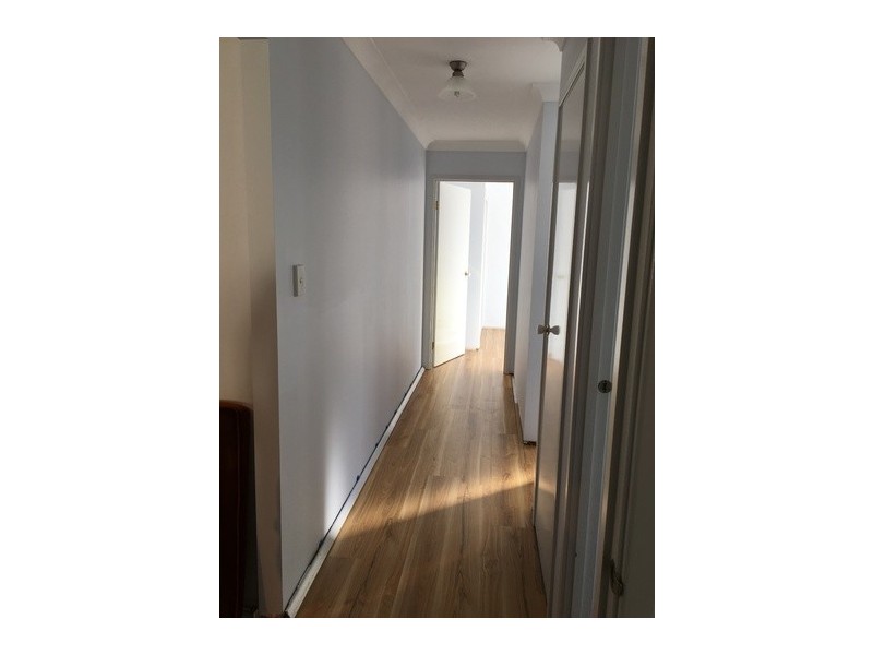 25 Melrose Way, Horsley NSW 2530