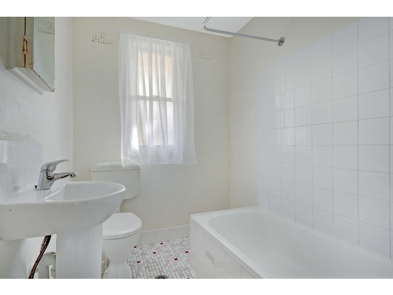 2 Malonga Place, Koonawarra NSW 2530