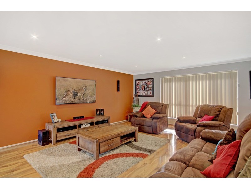 1/1 Fields Drive, Albion Park NSW 2527