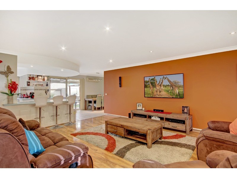 1/1 Fields Drive, Albion Park NSW 2527